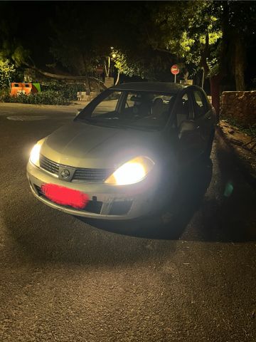 ניסאן טידה