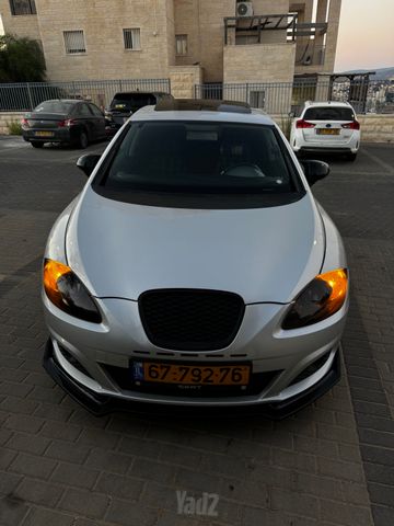 סיאט לאון