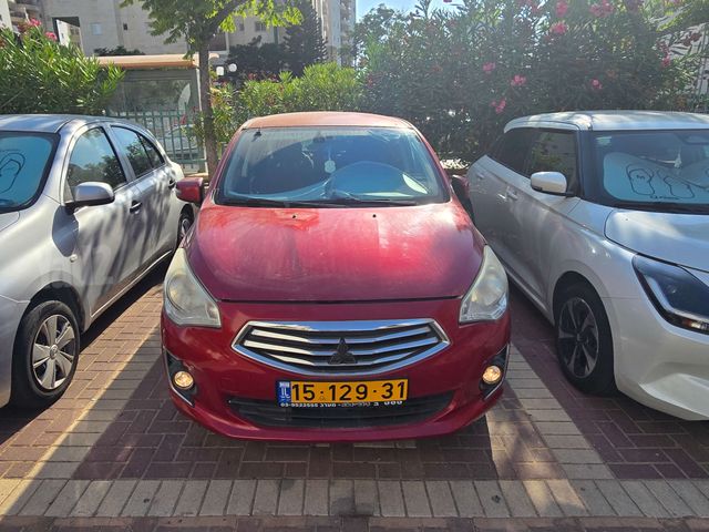 מיצובישי אטראז'