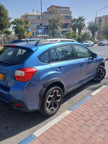 מודעת רכב סובארו XV