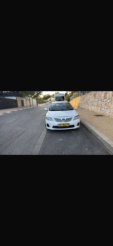 מודעת רכב טויוטה קורולה