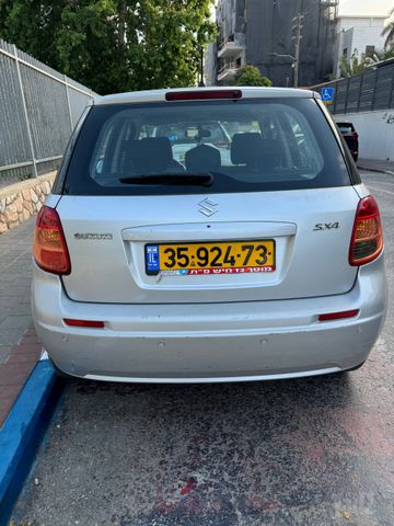 סוזוקי SX4