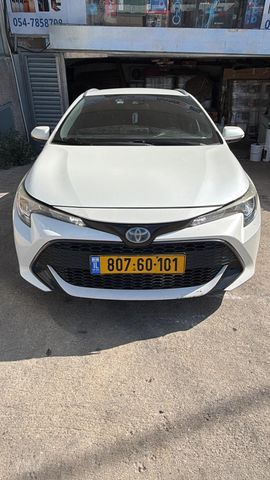 טויוטה קורולה