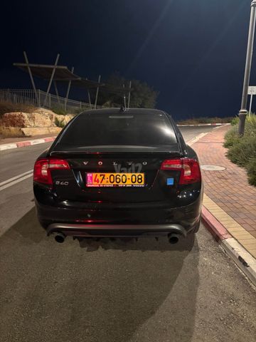 וולוו S60