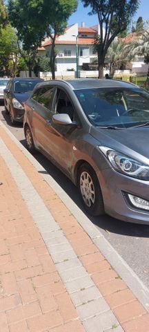 יונדאי i30