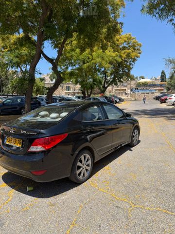 יונדאי אקסנט i25