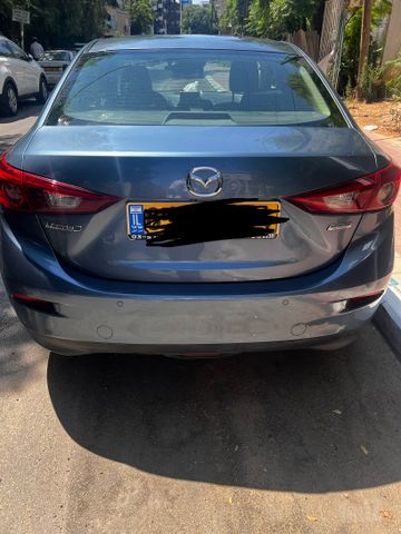 מאזדה 3