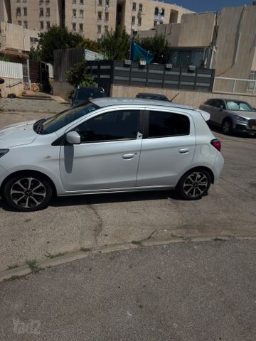 מיצובישי ספייס סטאר