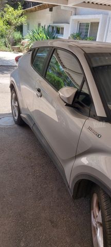 טויוטה C-HR