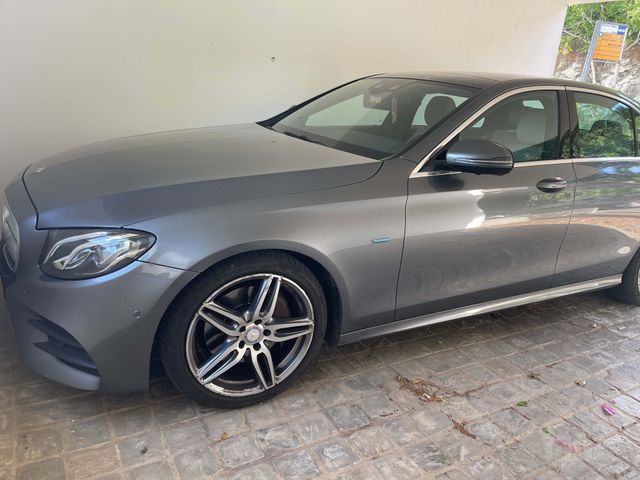 מודעת רכב מרצדס-בנץ E-class