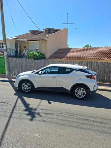 טויוטה C-HR
