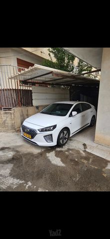 יונדאי איוניק