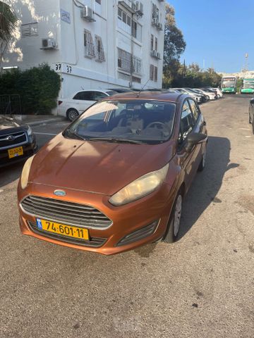 מודעת רכב פורד פיאסטה