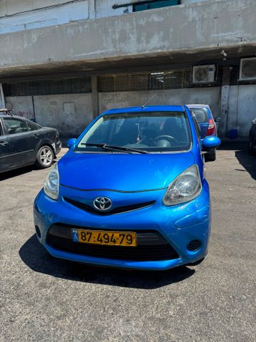 טויוטה אייגו