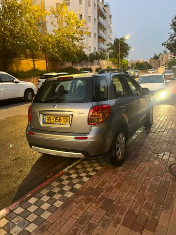 סוזוקי SX4