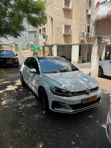 פולקסווגן גולף