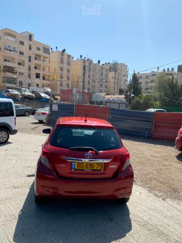 טויוטה יאריס