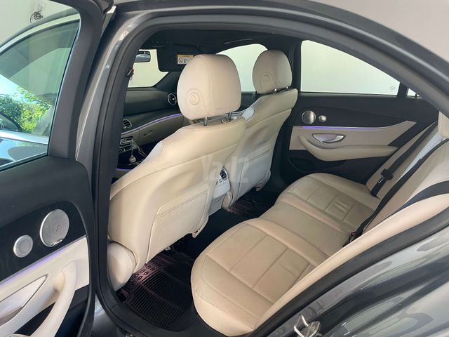 מרצדס-בנץ E-class