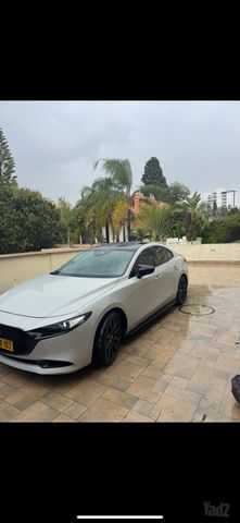 מאזדה 3