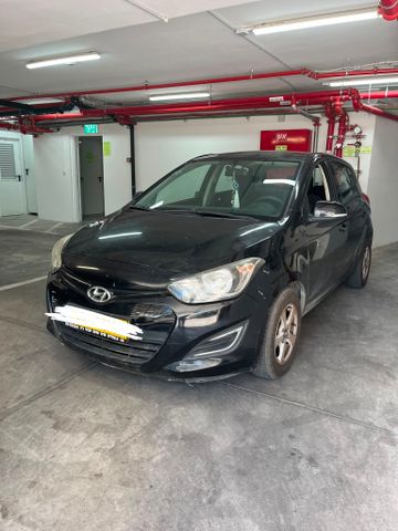 i20 Insight אוט׳ 1.4 (100 כ״ס)