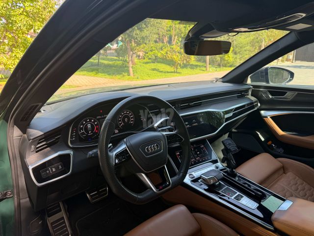 אאודי RS 6