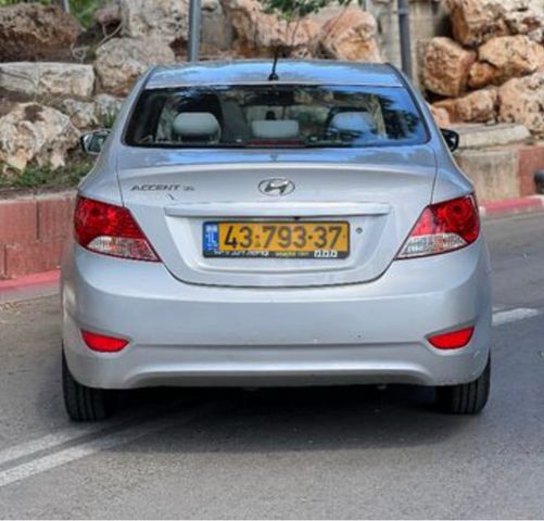 יונדאי אקסנט i25
