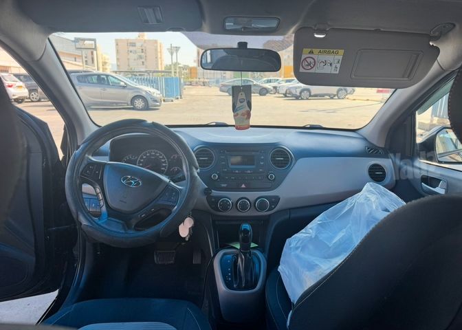יונדאי i10