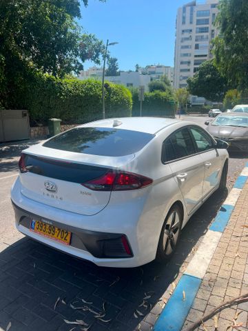 יונדאי איוניק