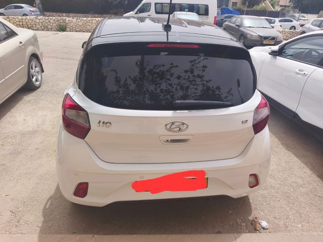 יונדאי i10