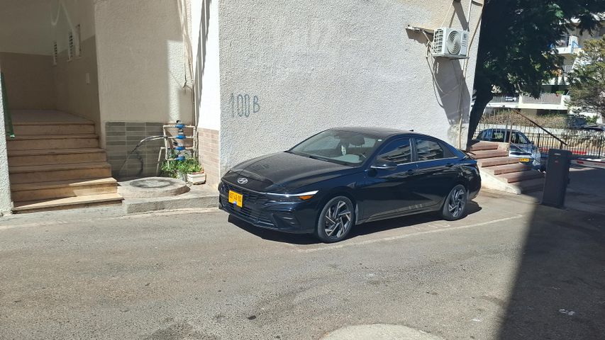 יונדאי אלנטרה