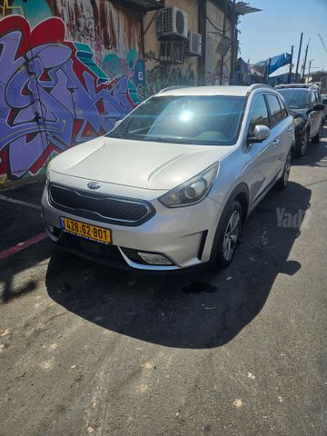 קיה נירו