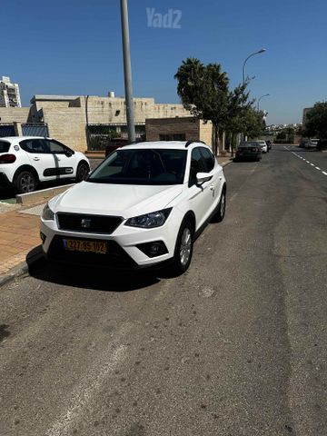 מודעת רכב סיאט ארונה