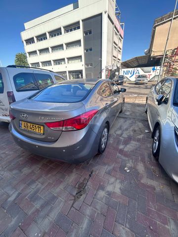 מודעת רכב יונדאי I35