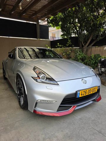 ניסאן 370Z