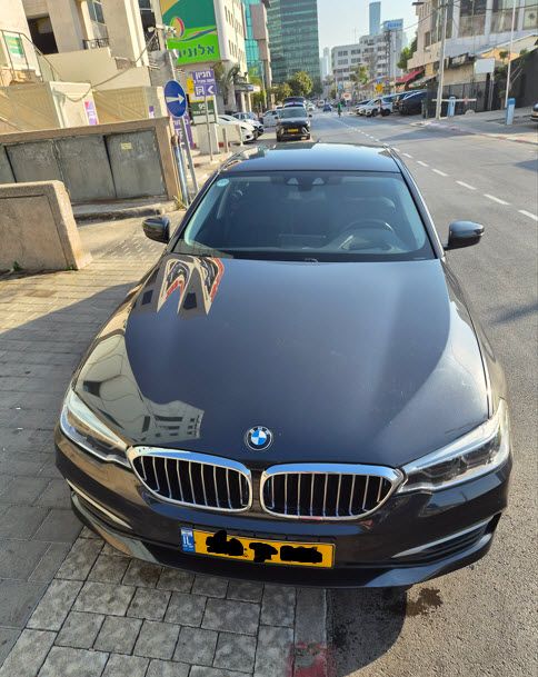 מודעת רכב ב מ וו סדרה 5