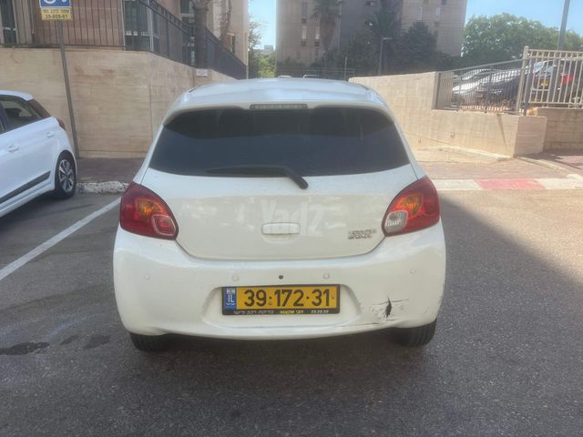 מיצובישי ספייס סטאר