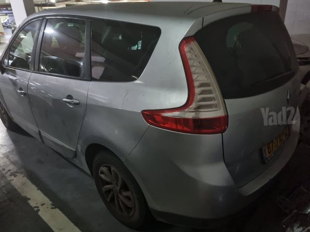 מודעת רכב רנו סניק