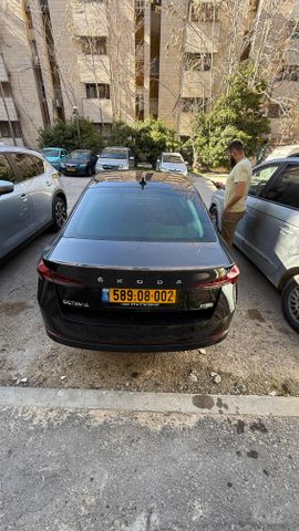 סקודה אוקטביה
