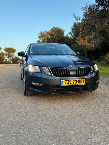 סקודה אוקטביה