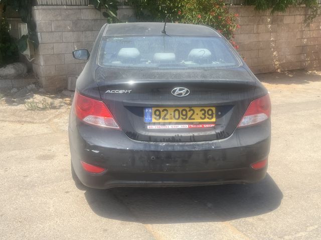 יונדאי אקסנט i25
