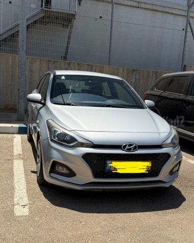 מודעת רכב יונדאי i20