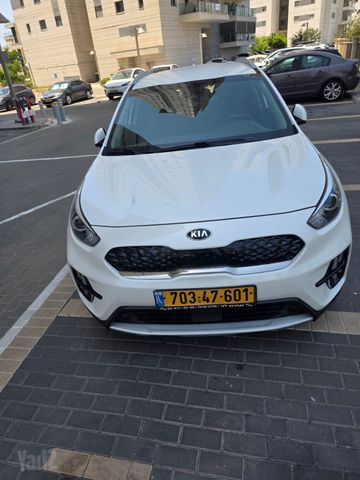 קיה נירו