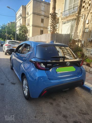 טויוטה יאריס
