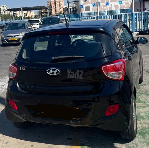 יונדאי i10