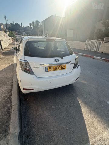 מודעת רכב טויוטה יאריס