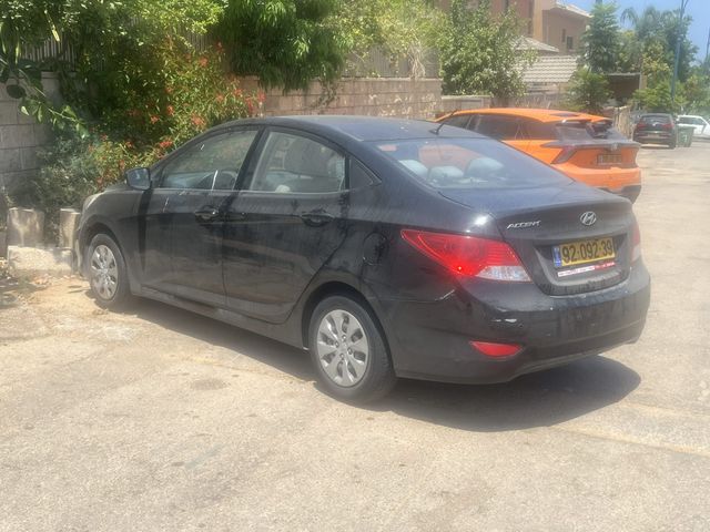 יונדאי אקסנט i25