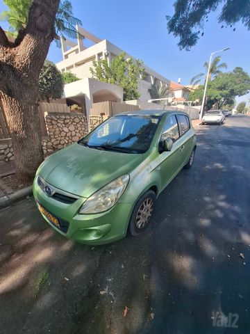 מודעת רכב יונדאי i20