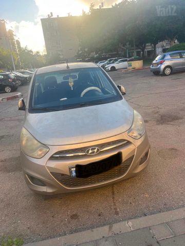 יונדאי i10