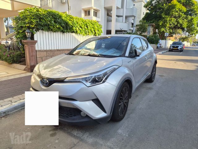 טויוטה C-HR