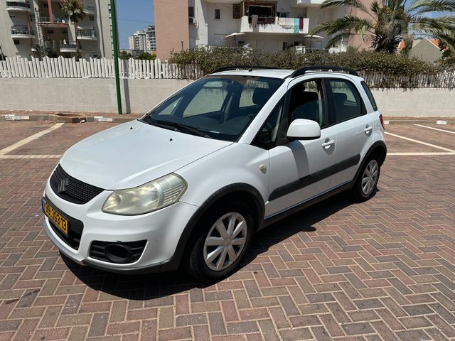 SX4 Gla אוט׳ 1.6 (119 כ״ס)